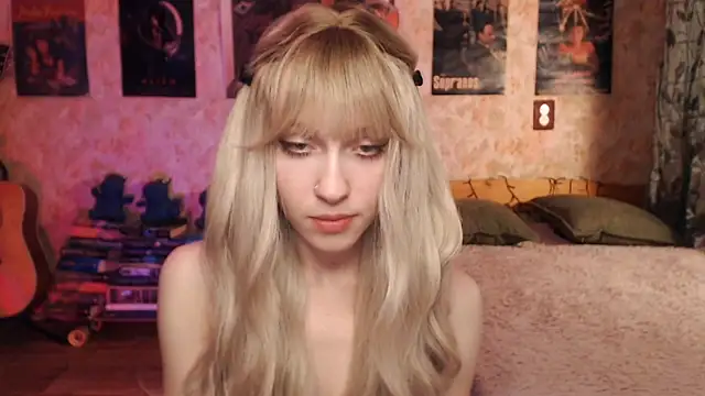 Snapshot of Friendly_Ellie chatting on 14, 2, 2025 Friendly Ellie online show from 14, 2, 2025