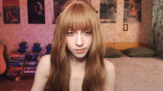 Snapshot of Friendly_Ellie chatting on 22, 10, 2025 Friendly Ellie online show from 22, 10, 2025