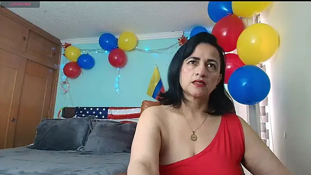 Snapshot of ISABEEL_SOFIA01 chatting on 14, 6, 2026 ISABEEL SOFIA01 online show from 14, 6, 2026