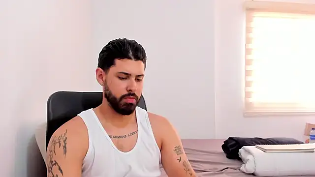 Justyn Torres online show from 17, 9, 2025