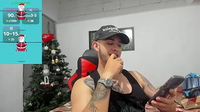 Snapshot of freestyle_blake1 chatting on 23, 12, 2024 freestyle blake1 online show from 23, 12, 2024