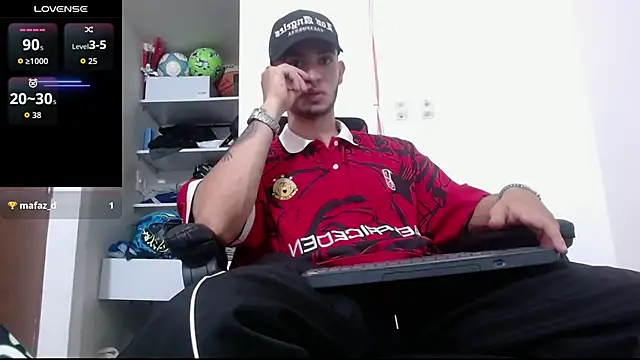 Snapshot of freestyle_blake1 chatting on 8, 9, 2025 freestyle blake1 online show from 8, 9, 2025