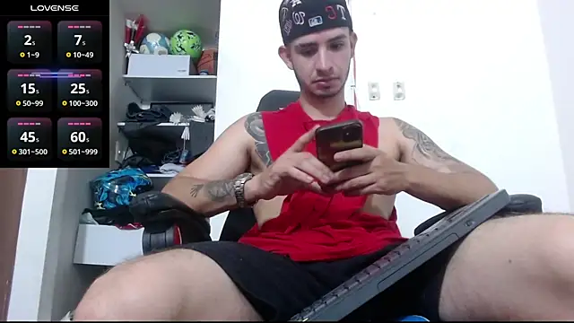 Snapshot of freestyle_blake1 chatting on 26, 9, 2025 freestyle blake1 online show from 26, 9, 2025