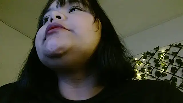 Snapshot of sexychubby___ chatting on 21, 3, 2025 sexychubby online show from 21, 3, 2025