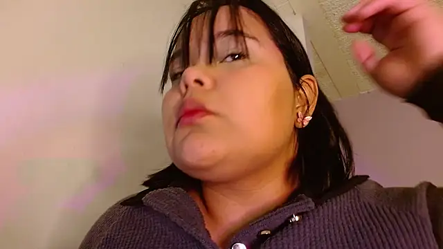 Snapshot of sexychubby___ chatting on 8, 6, 2026 sexychubby online show from 8, 6, 2026