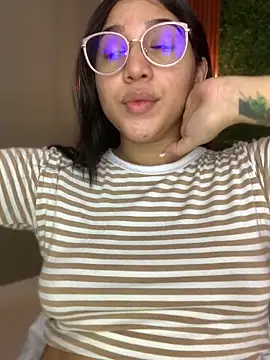 Amandanauty online show from 3, 1, 2025