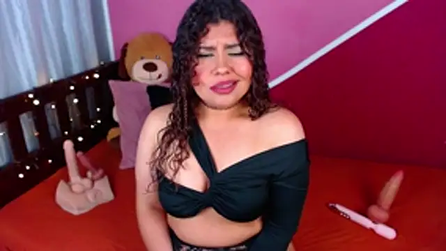Snapshot of Queenamazon1 chatting on 30, 3, 2026 Queenamazon1 online show from 30, 3, 2026