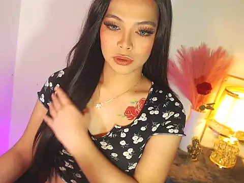 Snapshot of MajesticKitana chatting on 22, 10, 2025 MajesticKitana online show from 22, 10, 2025