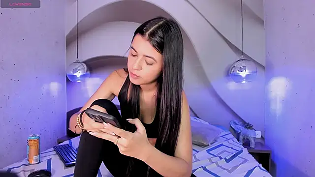 IvySanders1 online show from 14, 1, 2025