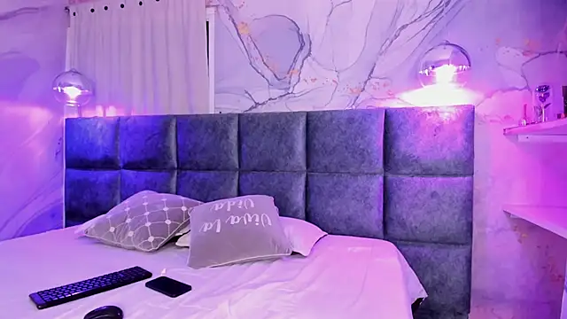 IvySanders1 online show from 2, 2, 2025