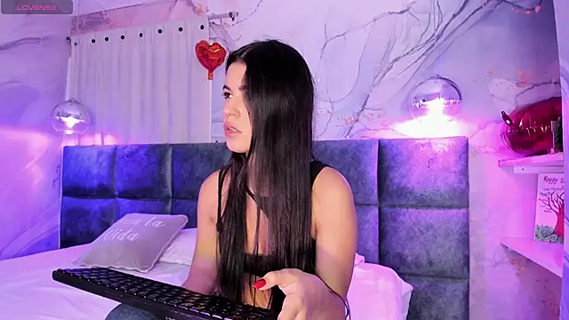 IvySanders1 online show from 17, 2, 2025