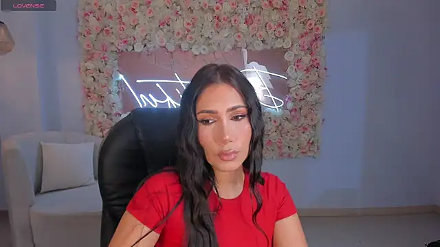 Snapshot of MarieJaneX chatting on 6, 12, 2024 MarieJaneX online show from 6, 12, 2024