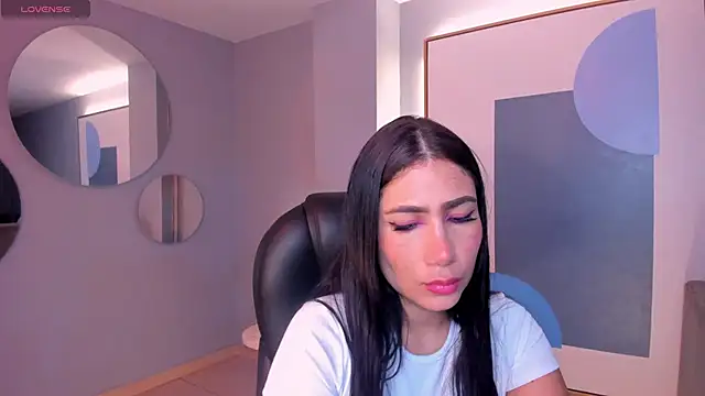 Snapshot of MarieJaneX chatting on 12, 12, 2024 MarieJaneX online show from 12, 12, 2024