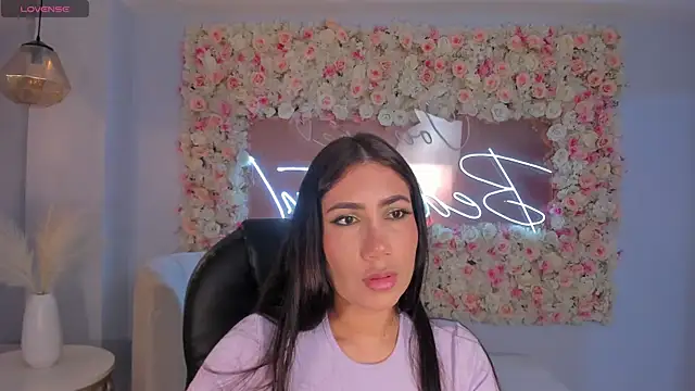 Snapshot of MarieJaneX chatting on 14, 12, 2024 MarieJaneX online show from 14, 12, 2024
