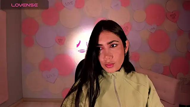 Snapshot of MarieJaneX chatting on 5, 1, 2025 MarieJaneX online show from 5, 1, 2025