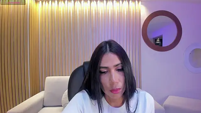 Snapshot of MarieJaneX chatting on 15, 1, 2025 MarieJaneX online show from 15, 1, 2025