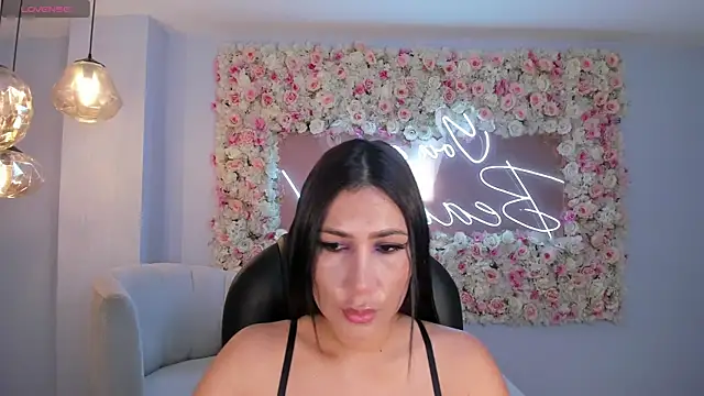 Snapshot of MarieJaneX chatting on 31, 1, 2025 MarieJaneX online show from 31, 1, 2025