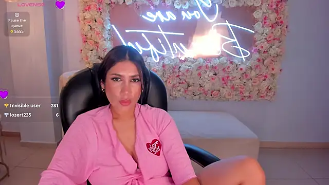 Snapshot of MarieJaneX chatting on 24, 2, 2025 MarieJaneX online show from 24, 2, 2025