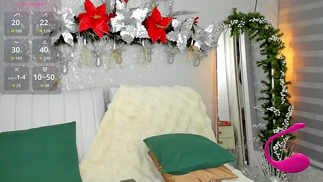 Snapshot of EmmaFerrary chatting on 23, 11, 2025 EmmaFerrary online show from 23, 11, 2025