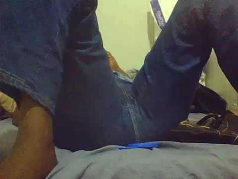 Glossylady online show from 8, 10, 2025