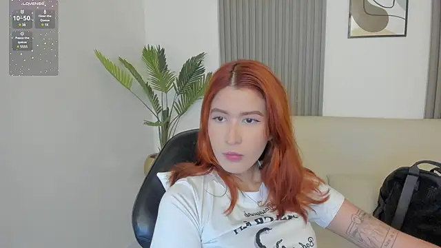 emilyycute  online show from 7, 1, 2025
