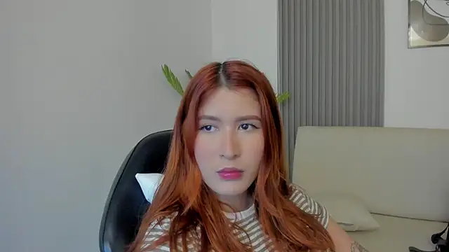 emilyycute  online show from 16, 1, 2025