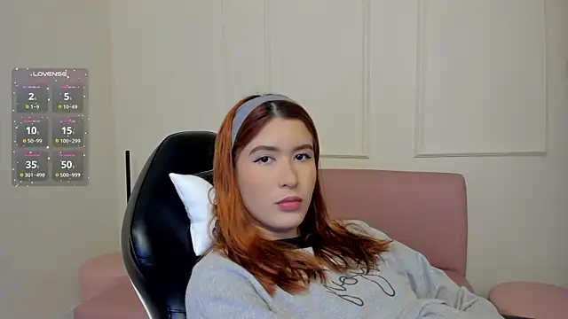 emilyycute  online show from 3, 2, 2025