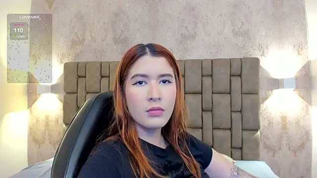 emilyycute  online show from 7, 2, 2025
