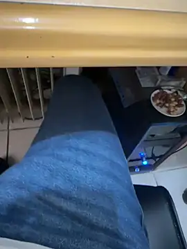 MAHKE12 online show from 24, 9, 2025