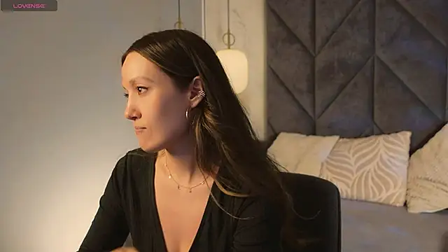 AgnesGoddess online show from 2, 5, 2026