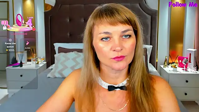 Snapshot of annasimonsj chatting on 4, 10, 2025 annasimonsj online show from 4, 10, 2025