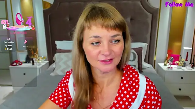 Snapshot of annasimonsj chatting on 16, 10, 2025 annasimonsj online show from 16, 10, 2025