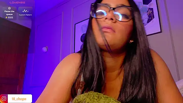  charlotte11 online show from 10, 10, 2025