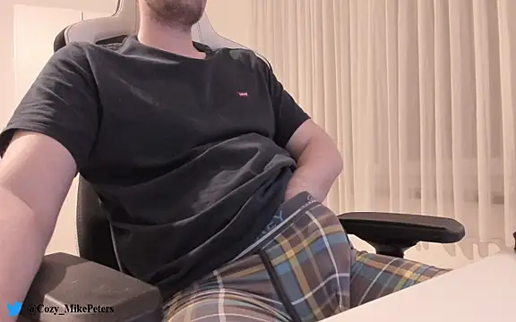 cozy-mike online show from 8, 1, 2025