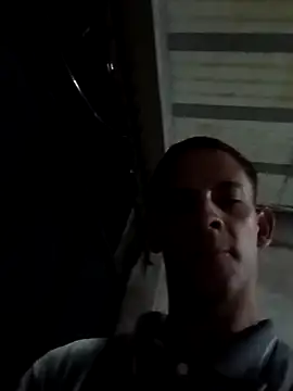 Snapshot of juliannnlp12 chatting on 11, 11, 2025 juliannnlp12 online show from 11, 11, 2025