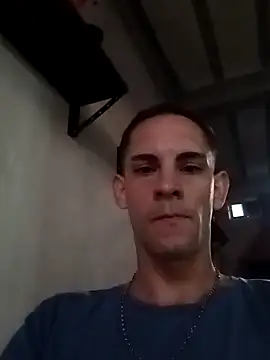 Snapshot of juliannnlp12 chatting on 12, 11, 2025 juliannnlp12 online show from 12, 11, 2025