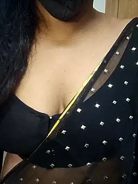 sexynayan23 online show from 3, 10, 2025