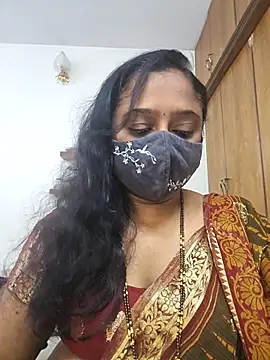 sexynayan23 online show from 5, 11, 2025