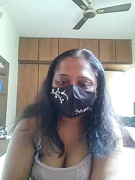 sexynayan23 online show from 18, 2, 2026