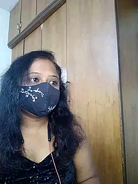 sexynayan23 online show from 20, 5, 2026
