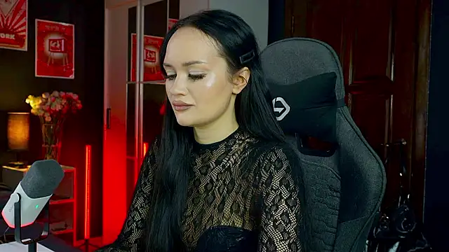 QueenAliss online show from 17, 2, 2026