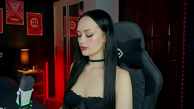 Snapshot of QueenAliss chatting on 23, 3, 2026 QueenAliss online show from 23, 3, 2026