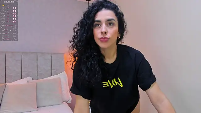 Snapshot of Maysoon_sabato chatting on 15, 12, 2024 Maysoon sabato online show from 15, 12, 2024