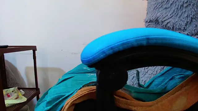 klylls squirt  online show from 30, 4, 2026