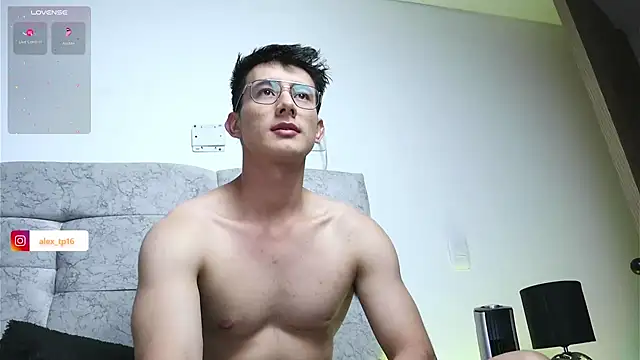 Snapshot of _Alexxx chatting on 30, 9, 2025  Alexxx online show from 30, 9, 2025