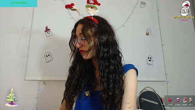Snapshot of Aby_Lov3 chatting on 15, 12, 2024 Aby Lov3 online show from 15, 12, 2024