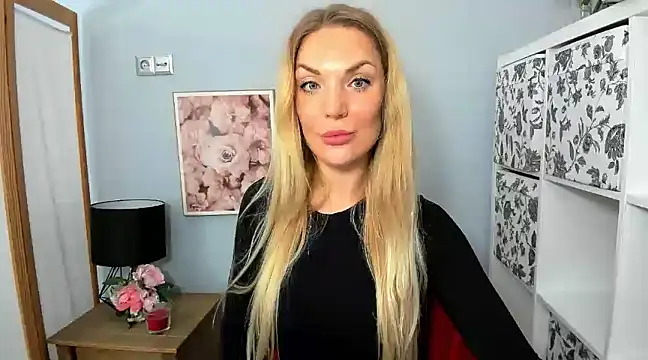 AulloraHoney online show from 21, 12, 2024