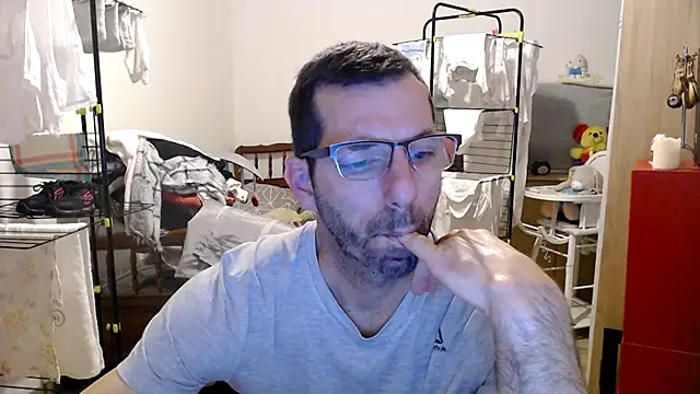 Snapshot of steph19x5 chatting on 11, 1, 2025 steph19x5 online show from 11, 1, 2025