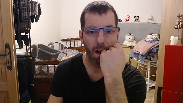 Snapshot of steph19x5 chatting on 14, 1, 2025 steph19x5 online show from 14, 1, 2025