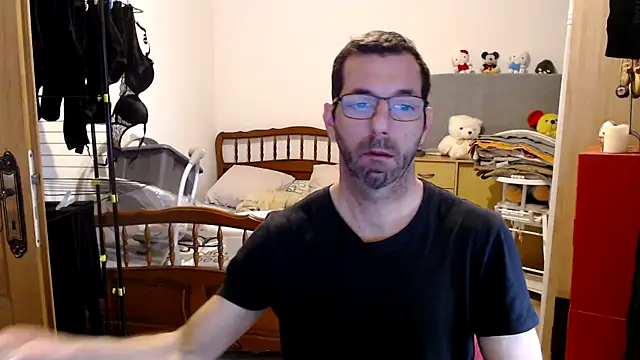 Snapshot of steph19x5 chatting on 1, 2, 2025 steph19x5 online show from 1, 2, 2025